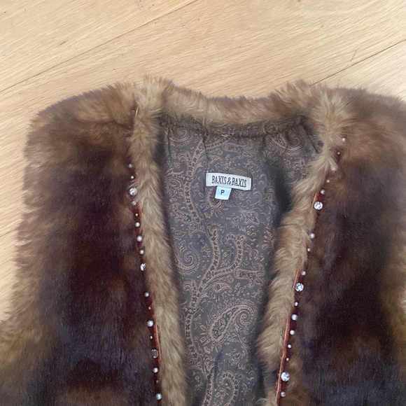 Baxis&Baxis vintage fur vest - Picture 3 of 9
